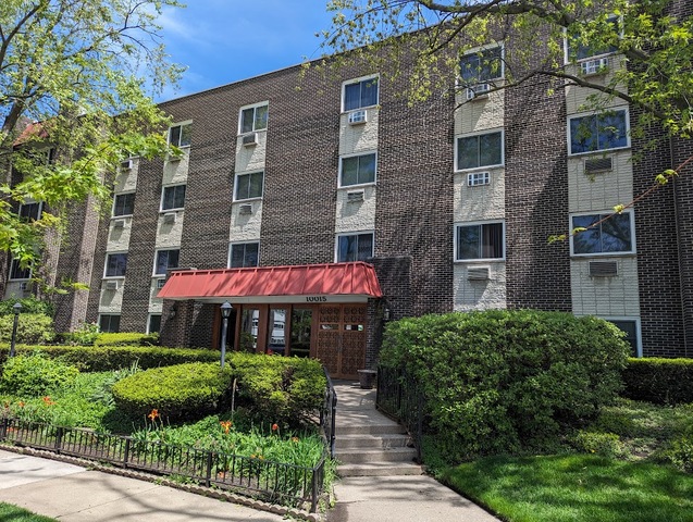 I recently sold my condo through Pete Deja.